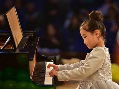 岳阳请钢琴家教哪家好？